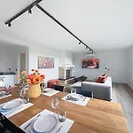 Raphaelle - Close To Plopsaland De Panne! Villa *