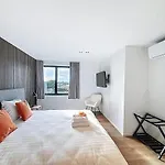 Raphaelle - Close To Plopsaland De Panne! De Panne