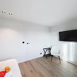 Raphaelle - Close To Plopsaland De Panne! De Panne