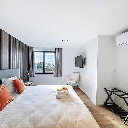 Raphaëlle - Close To Plopsaland De Panne! De Panne