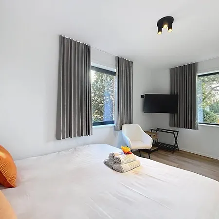 Villa Raphaelle - Close To Plopsaland De Panne! De Panne
