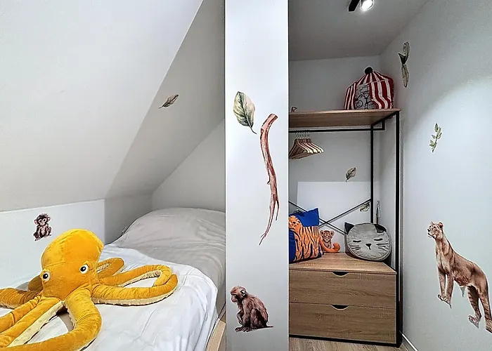 Raphaelle - Close To Plopsaland De Panne! *